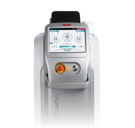 클라리티 듀얼 파장 레이저 제모 장비 본체를 보여주는 장비 비주얼 이미지